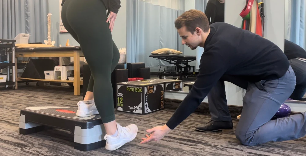 1 physiotherapy for acl injury Oakville clinic