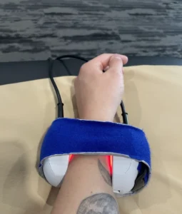 Wrist pain relief with cold laser therapy